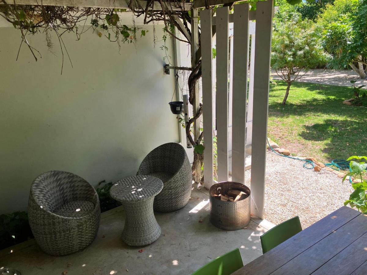 Aloe Cottage - 2 Bedroom Stanford Ngoại thất bức ảnh